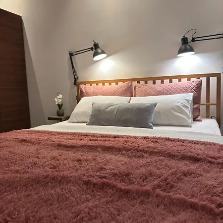 شقة White Tower Area Loft